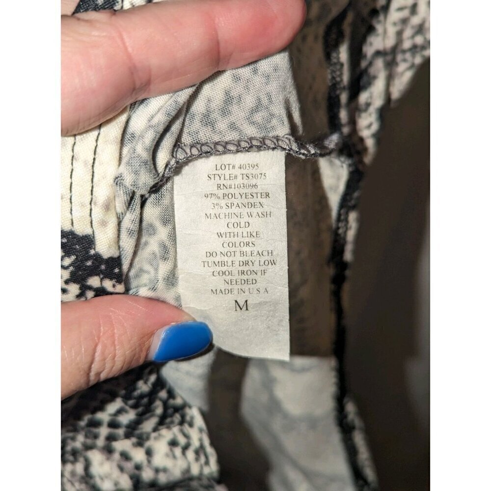 B Famous Women's Size Medium Brown Animal Print One Piece Body Suit NWTs - Picture 4 of 15